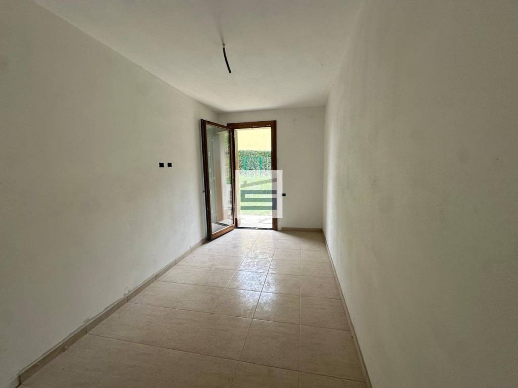 Appartamento a San felice del benaco in Via Boschette - Foto 4