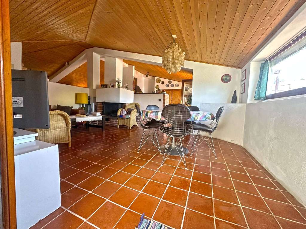 Appartamento a Castiglione di sicilia in via Dante Alighieri - Foto 4