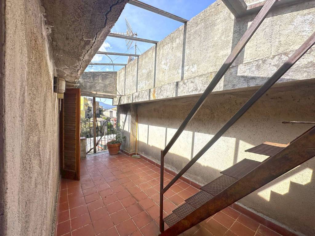 Appartamento a Castiglione di sicilia in via Dante Alighieri - Foto 5