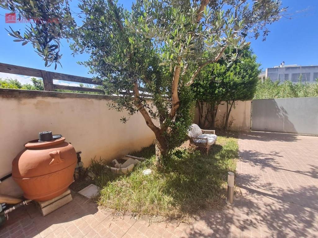 Appartamento a Lizzanello in Via Giovanni Falcone - Foto 4