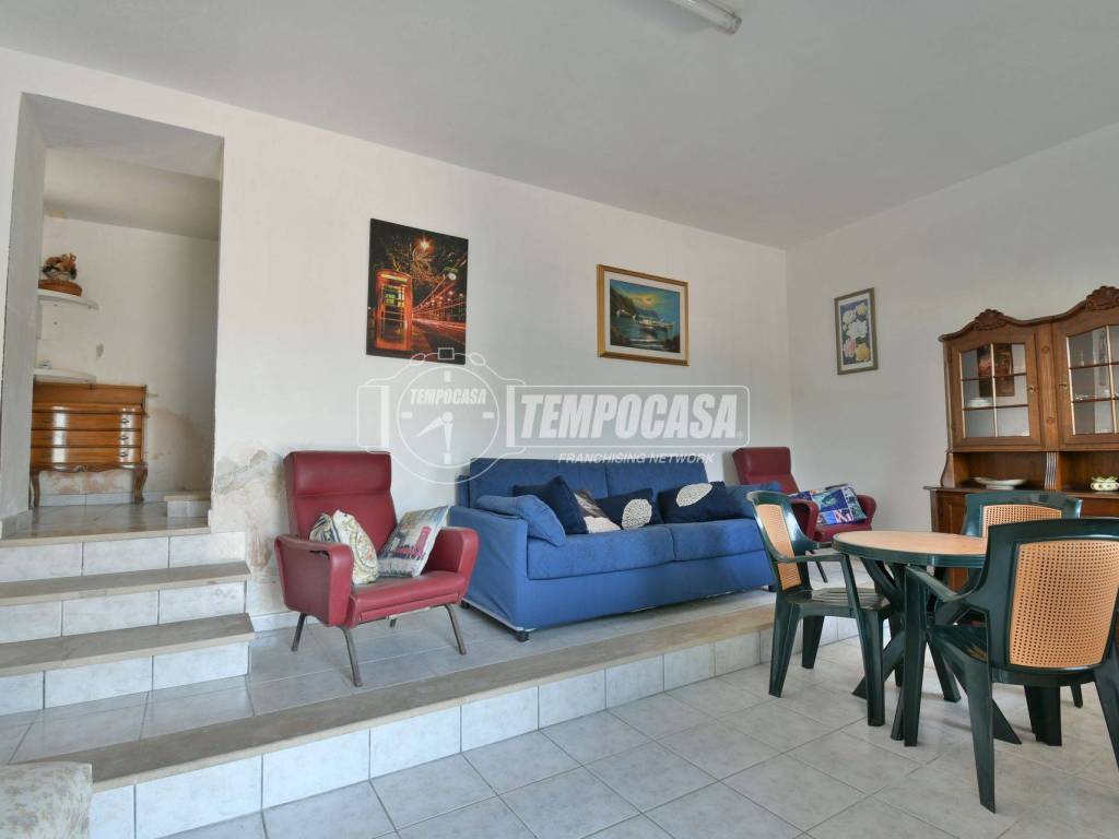 Casa indipendente a Ascoli piceno in Strada Provinciale Lungo Tronto 99/140 - Foto 4
