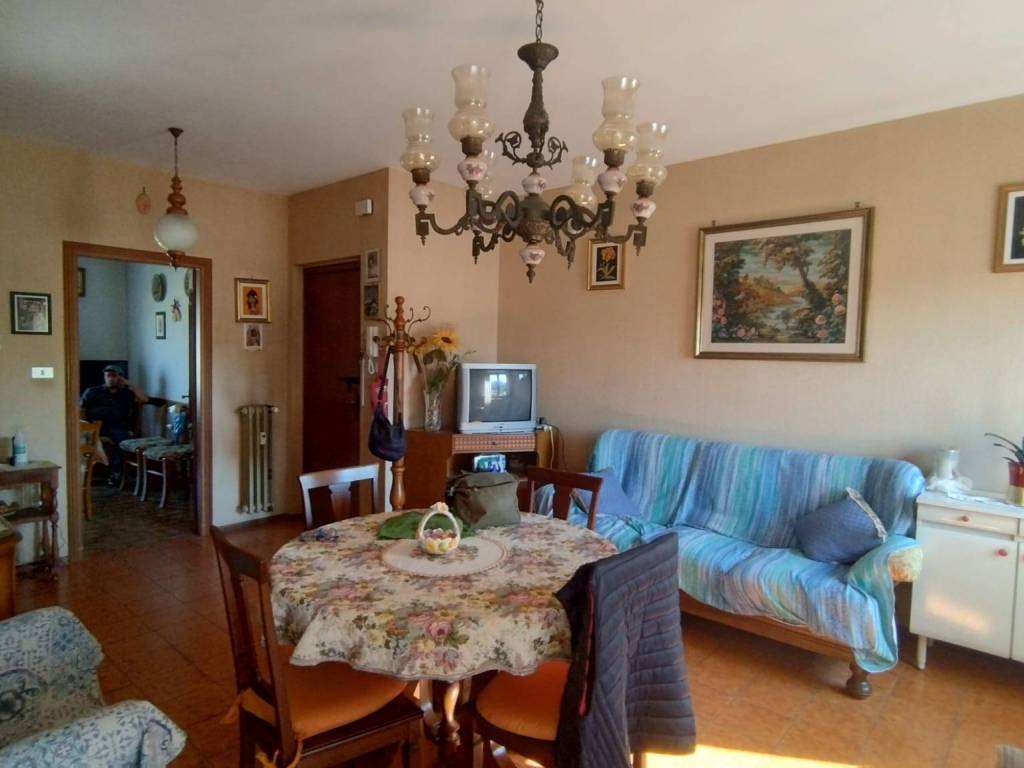 Appartamento a Rocchetta tanaro in SP27 - Foto 4