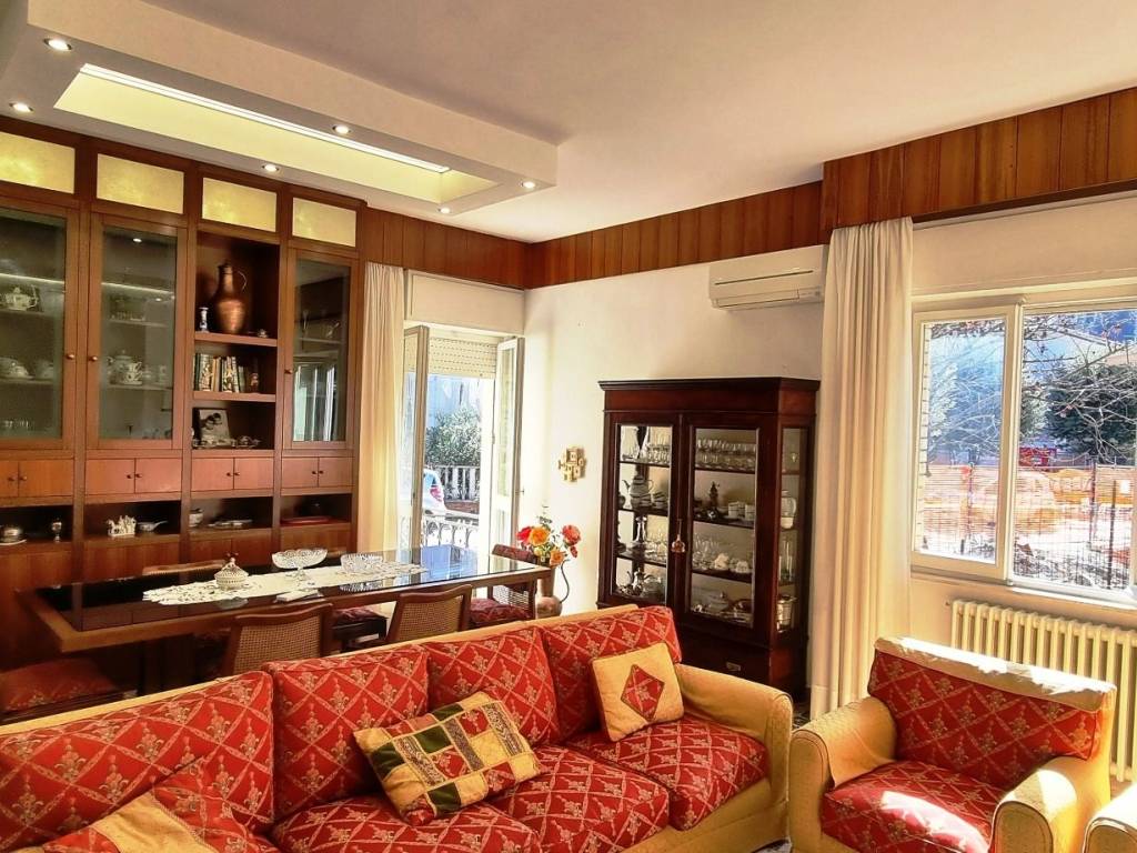 Villa a San severino marche in Via Alessandro Manzoni - Foto 4