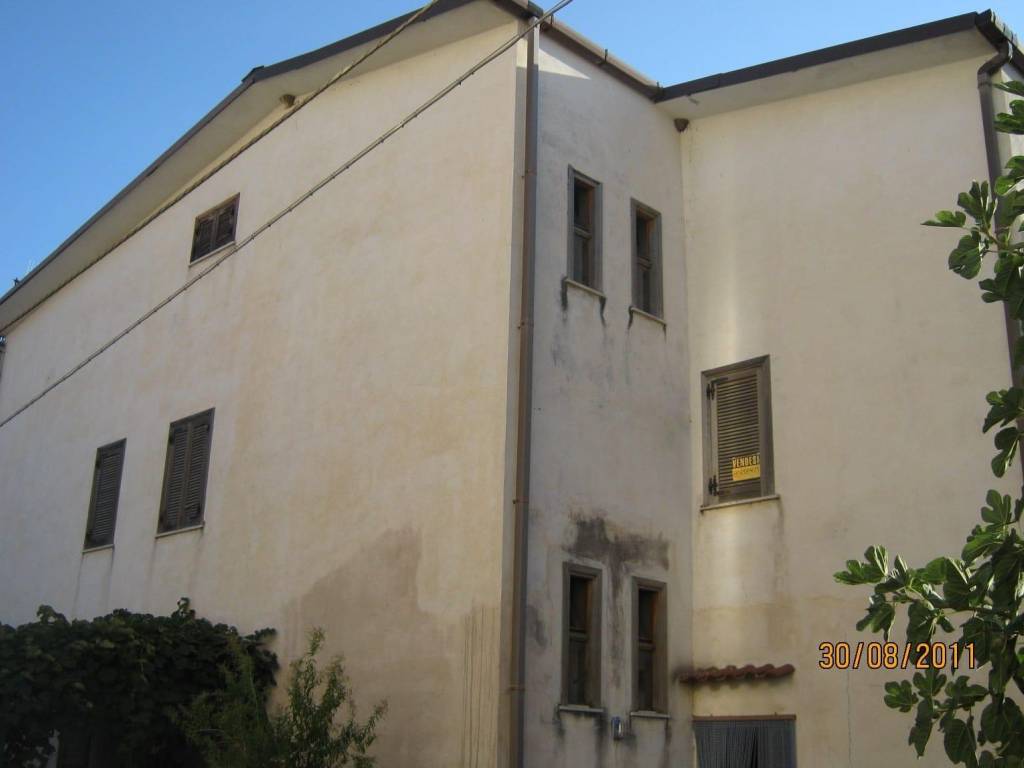 Palazzo / stabile a Sellia marina in Via Giuseppe Mazzini - Foto 2