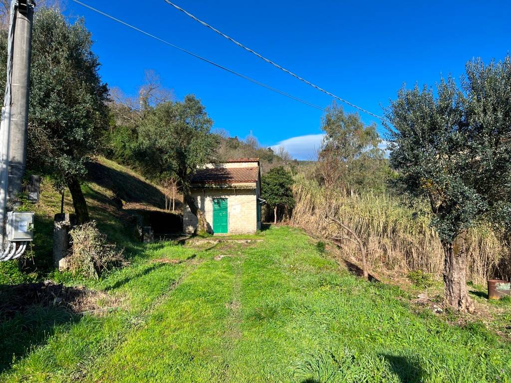 Rustico / casale a Lustra in Strada Statale Tirrena Inferiore - Foto 4