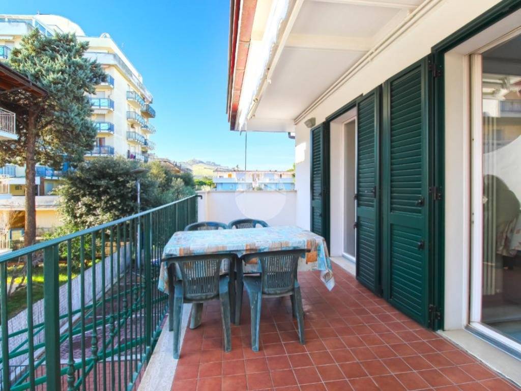 Appartamento a San benedetto del tronto in Via Zandonai, 5 - Foto 2