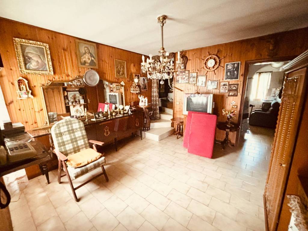 Casa indipendente a Borgo veneto in Via Dossi, 73 - Foto 2
