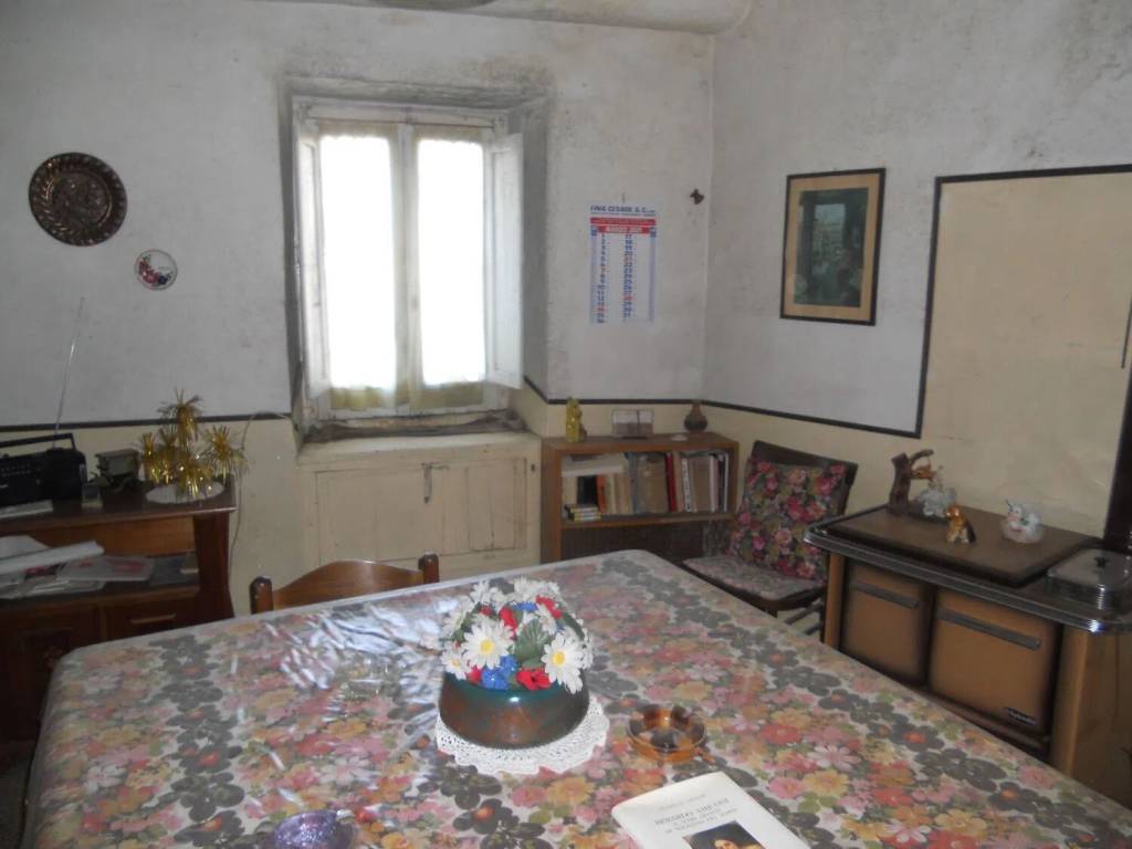 Villa a Magliano de' marsi in Via Fonte S.N.C. - Foto 4