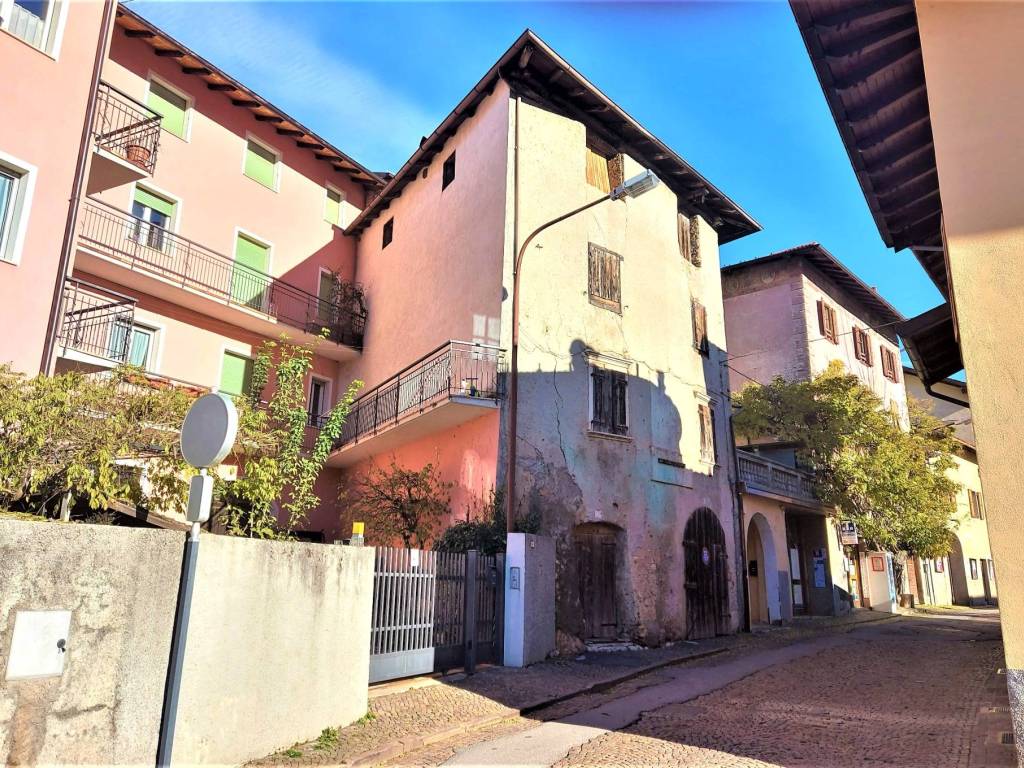 Villa a Altopiano della vigolana in Via Roma, 6 - Foto 3