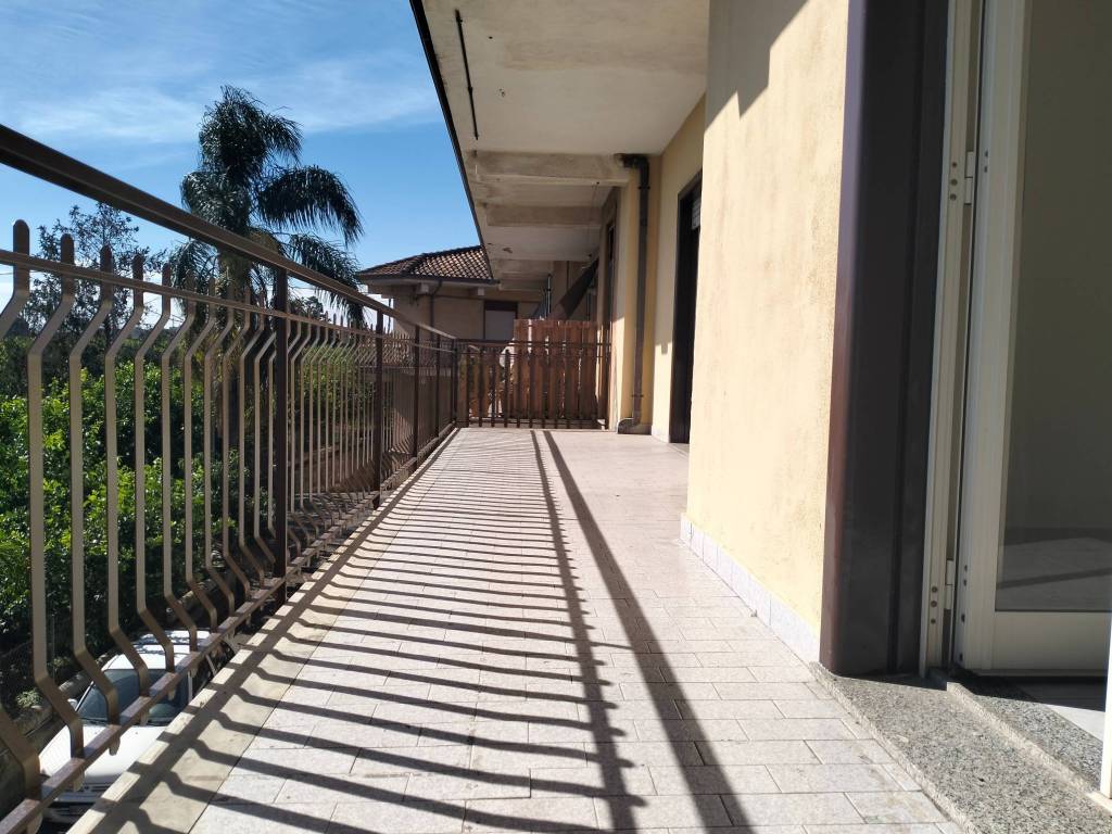 Appartamento a Giarre in Via Ruggero I - Foto 3