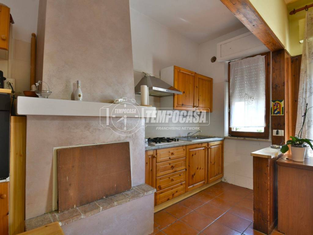 Casa indipendente a Osimo in Via Montecesa, 1 - Foto 4