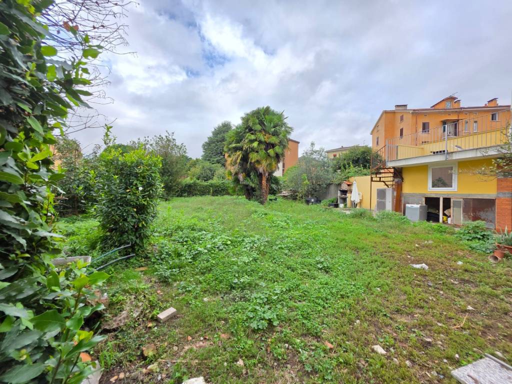 Appartamento a Como in Via Badone - Foto 2