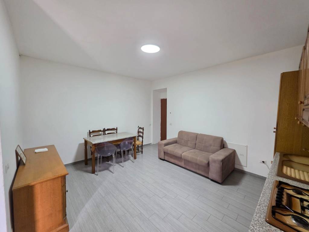 Appartamento a Como in Via Badone - Foto 4