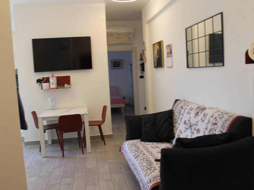 Appartamento a Mantova in Viale Montello - Foto 2