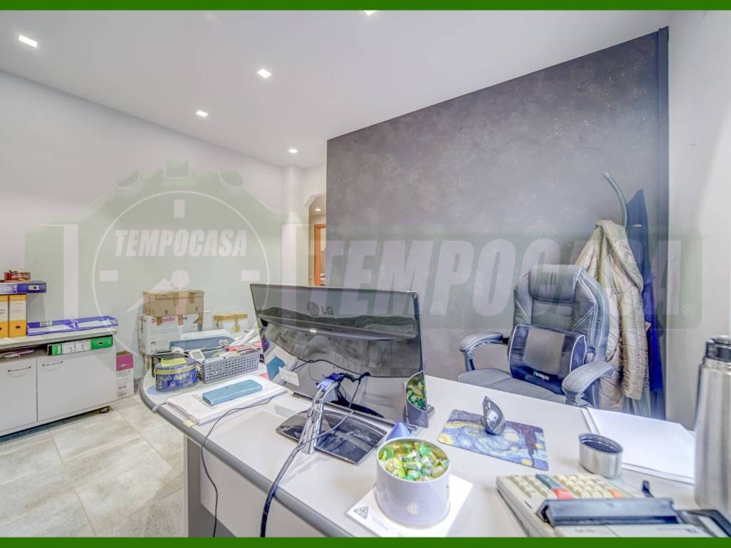 Villa a Samarate in Via Monte Golico, 79 - Foto 3