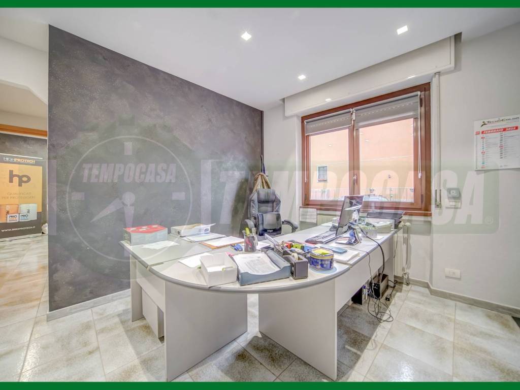 Villa a Samarate in Via Monte Golico, 79 - Foto 4