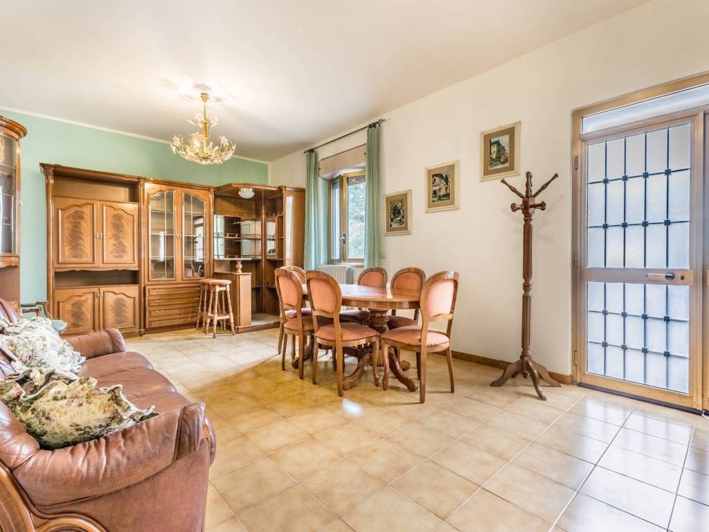Villa a Sezze in Via Carizia - Foto 2