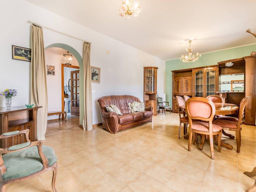 Villa a Sezze in Via Carizia - Foto 3