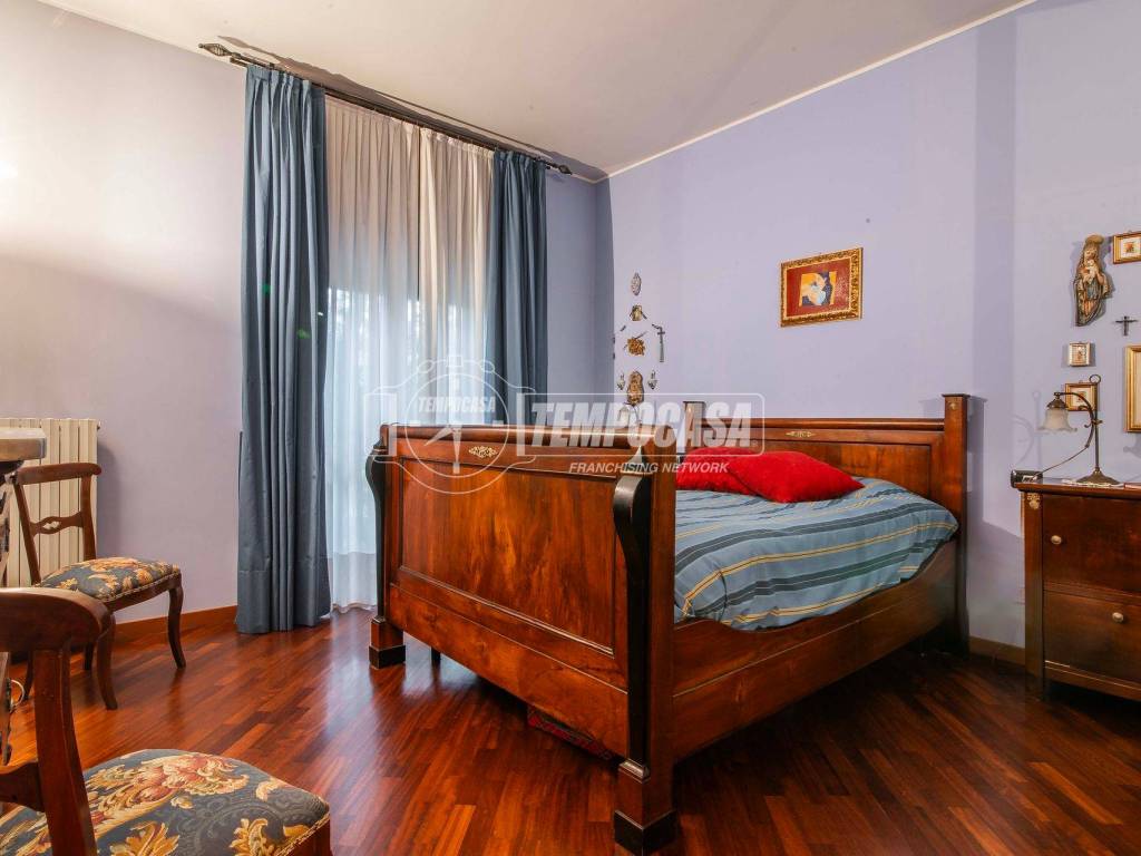 Appartamento a Saronno in Via Roma 113 - Foto 4