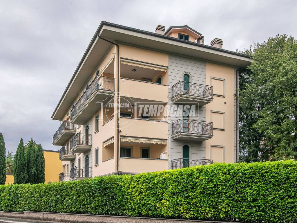 Appartamento a Saronno in Via Roma 113 - Foto 5