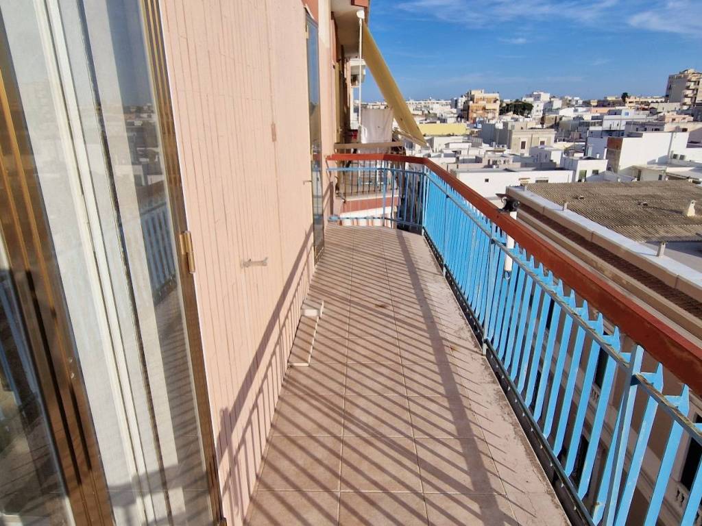 Appartamento a Trani in Via Amedeo - Foto 5