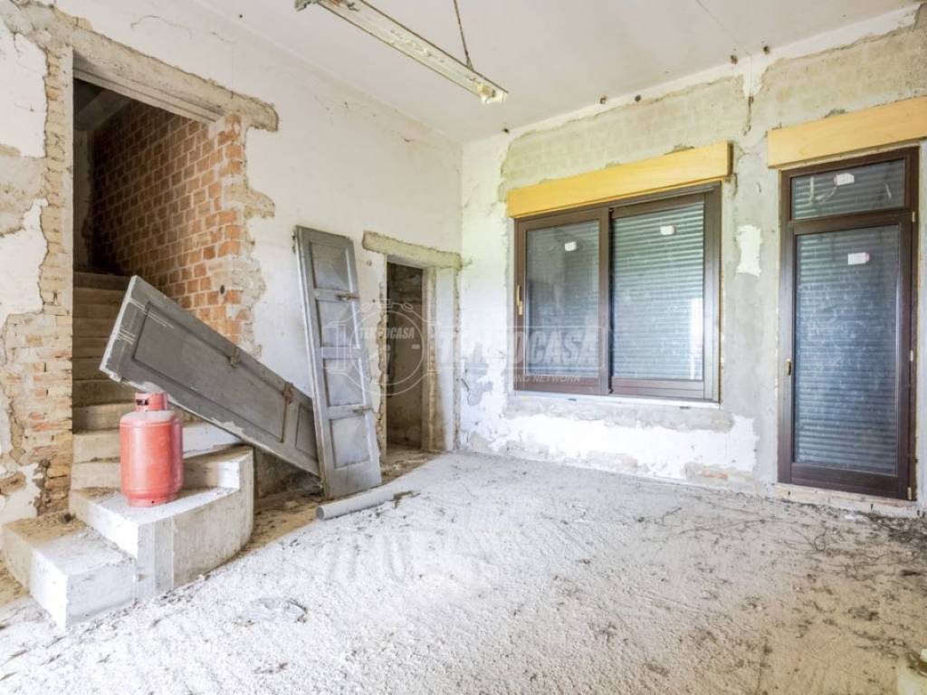 Casa indipendente a Corridonia in Via Fonte Lepre - Foto 5