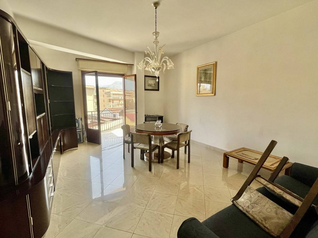Appartamento a Reggio calabria in Via Gebbione - Foto 5