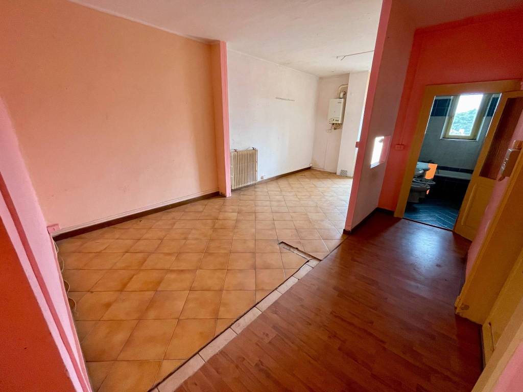 Appartamento a Vercelli in Via Vincenzo Gioberti, 11 - Foto 3