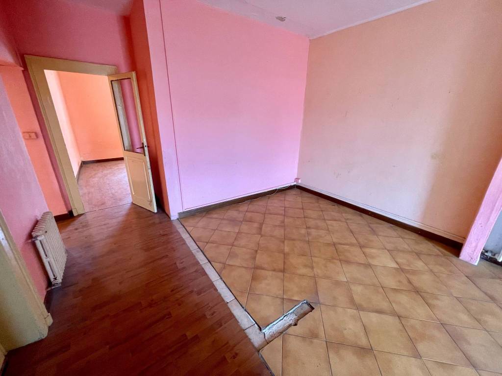 Appartamento a Vercelli in Via Vincenzo Gioberti, 11 - Foto 4