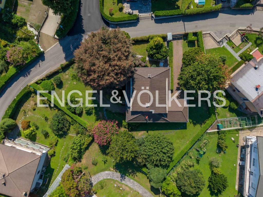 Villa a Induno olona in Via Isonzo, 2 - Foto 2