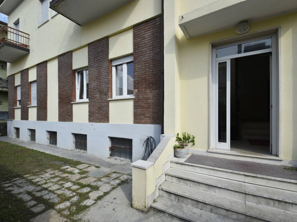 Appartamento a Bussolengo in Via San Crispino 5 - Foto 4