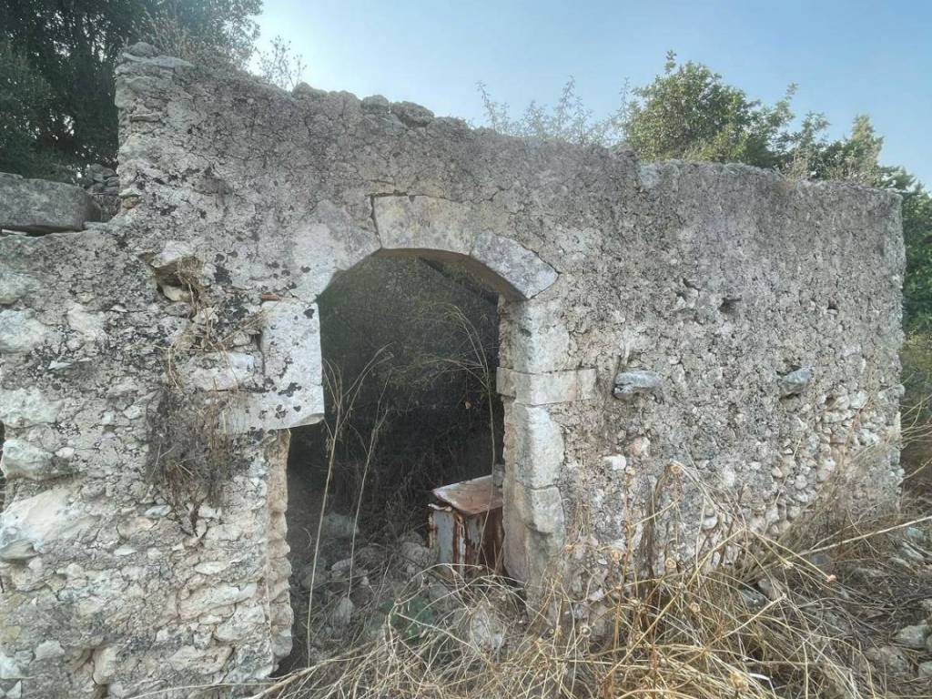 Terreno a Canicattini bagni in c.da Scacciacoppoli/cugno Lupo - Foto 3