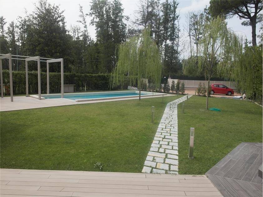 Villa a Forte dei marmi in Via Sant'Elme - Foto 3