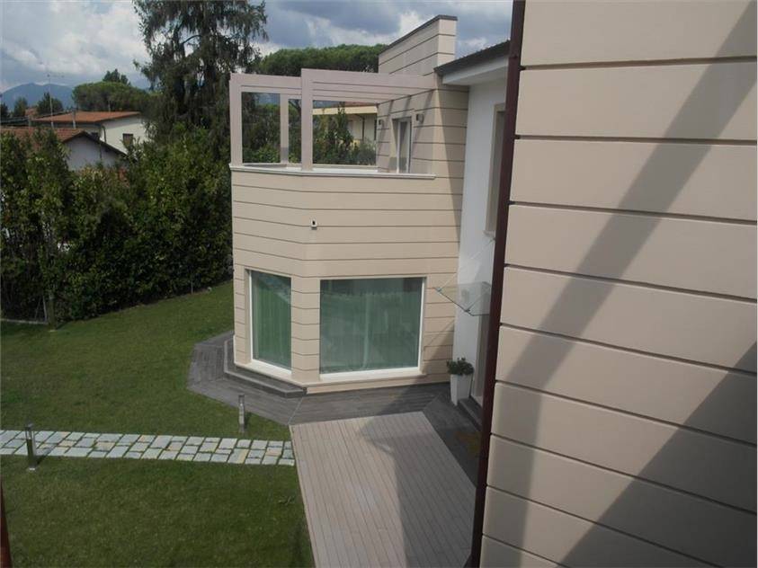 Villa a Forte dei marmi in Via Sant'Elme - Foto 4