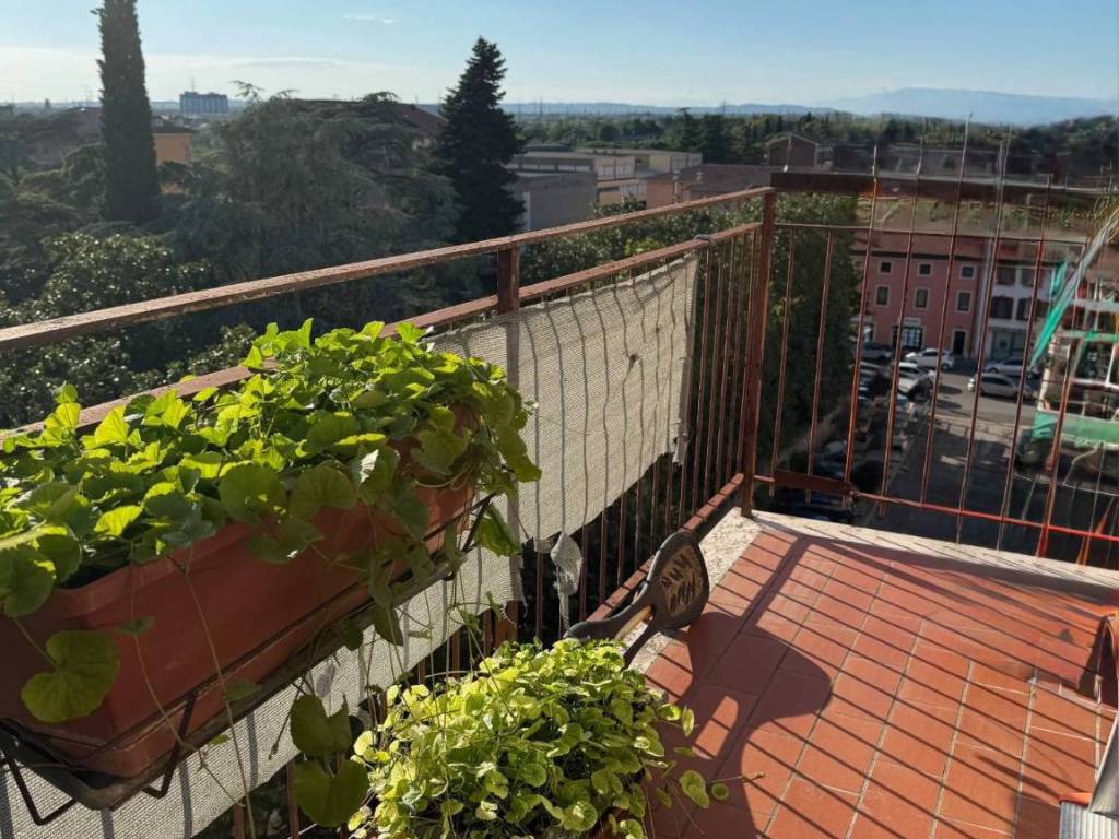 Appartamento a Verona in Via Villafranca, 52 - Foto 2