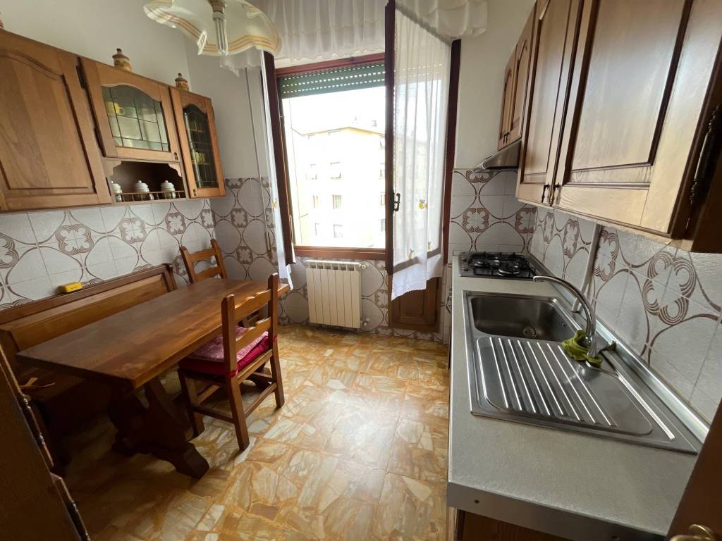 Appartamento a La spezia in Via Bartolomeo Beverini, 55 - Foto 4