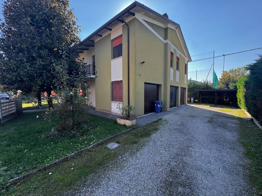 Appartamento a San felice sul panaro in Via Montegrappa - Foto 4