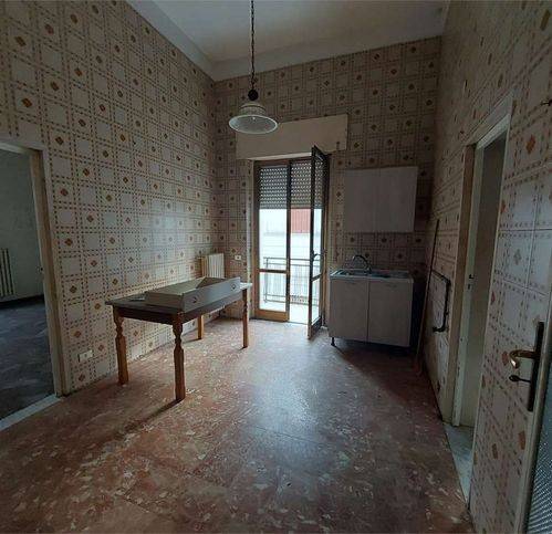 Palazzo / stabile a San ferdinando di puglia - Foto 2