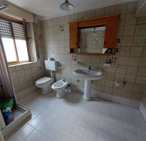 Palazzo / stabile a San ferdinando di puglia - Foto 4