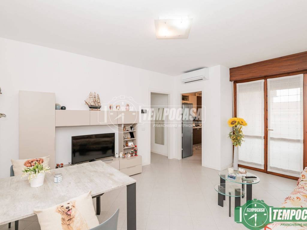 Appartamento a Tavazzano con villavesco in Via Giuseppe di Vittorio 6 - Foto 3