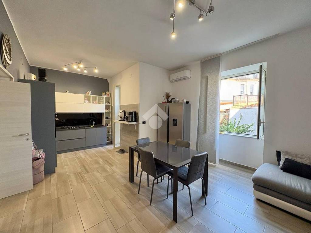 Appartamento a Arzano in Via Luigi Rocco, 112 - Foto 3