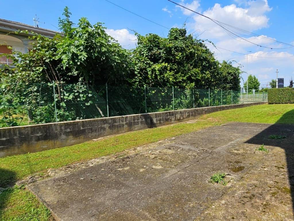 Appartamento a Bonate sotto in Via Vittorio Veneto - Foto 3