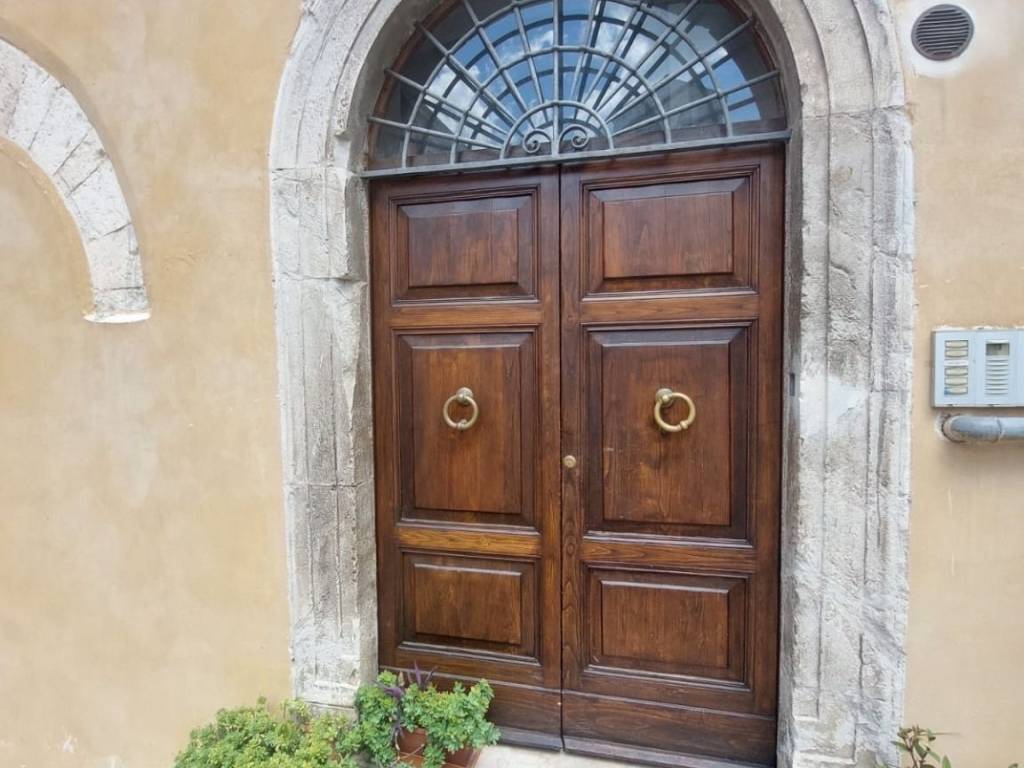Appartamento a Spoleto in Via Plinio il Giovane - Foto 4