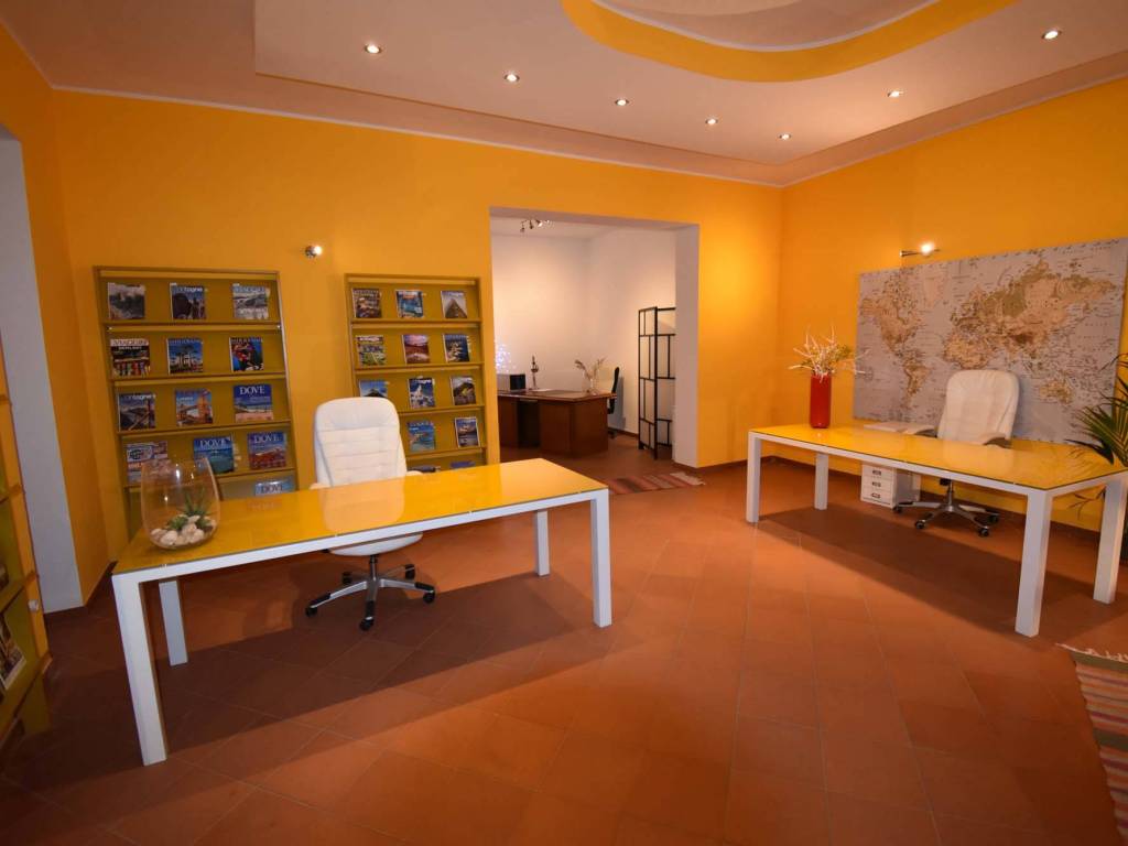 Immobile a Pesaro in Corso 11 Settembre - Foto 4