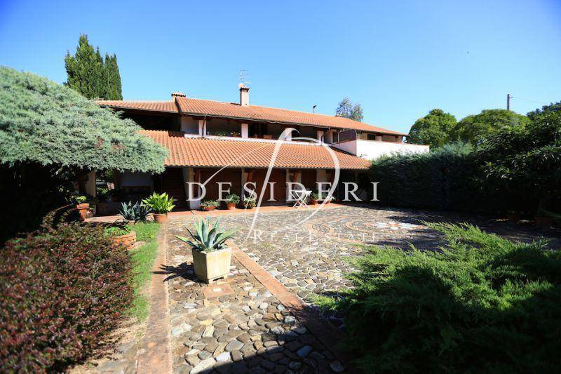Villa a Cinigiano in LOC. BORGO SANTA RITA ,77 - Foto 2