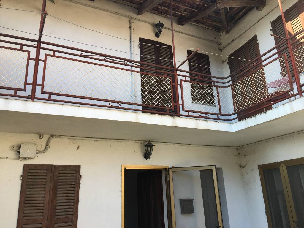 Appartamento a Dorzano in Via Guglielmo Mosca, 3 - Foto 2