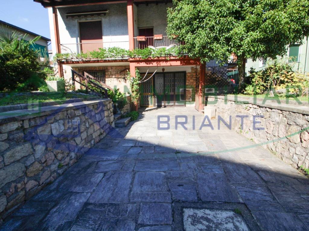 Villa a Somma lombardo in Via Guido Visconti di Modrone - Foto 3