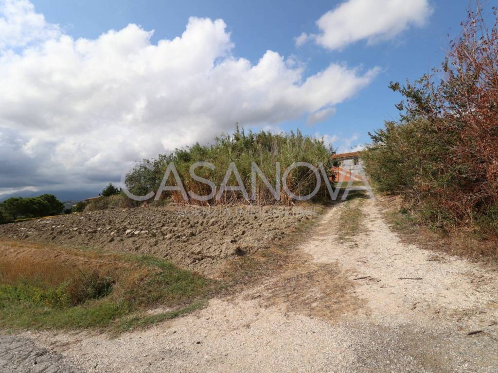 Rustico / casale a Bellante in Via Villa De Luca - Foto 5