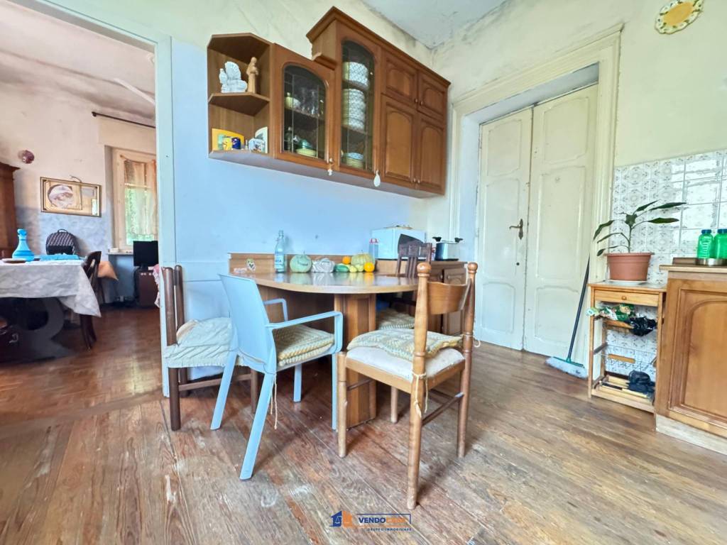 Villa a Montegrosso d'asti in Via Re Umberto, 39 - Foto 3