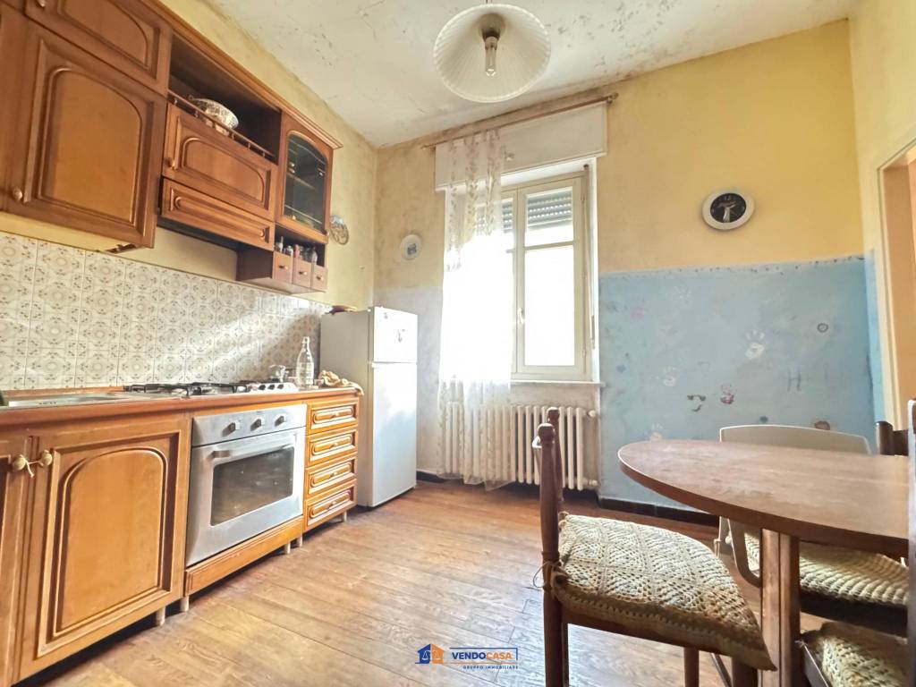 Villa a Montegrosso d'asti in Via Re Umberto, 39 - Foto 4